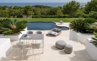 FORTUNE | Chairs – Sofas