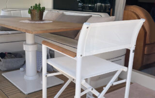 NAUSICAA ARM TEAK | Sedie regista in alluminio